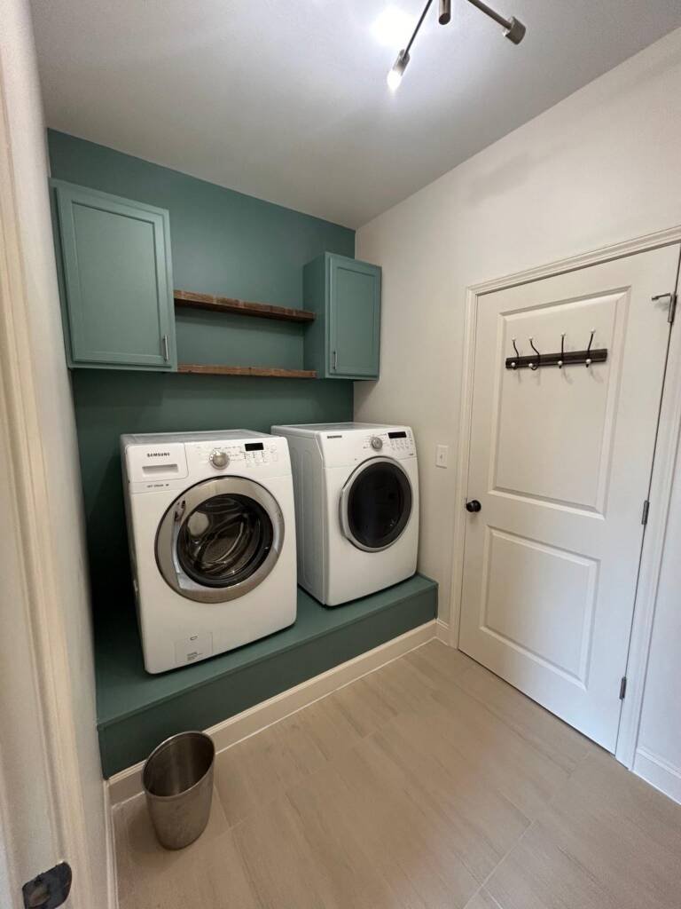 66f4d814-b843-41b1-8224-f3b12e3749a8